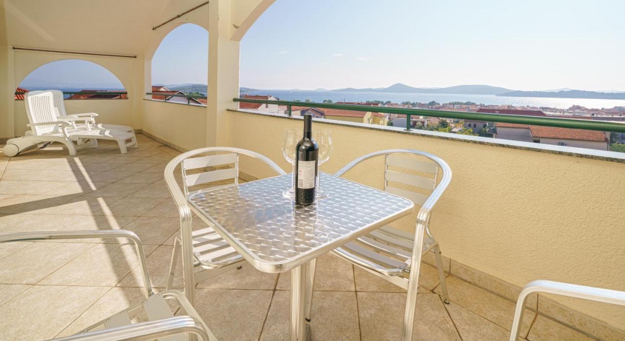 Villa David Vodice Exteriér fotografie