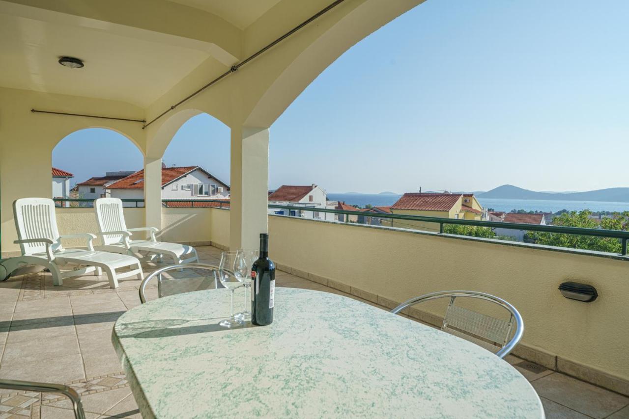 Villa David Vodice Exteriér fotografie