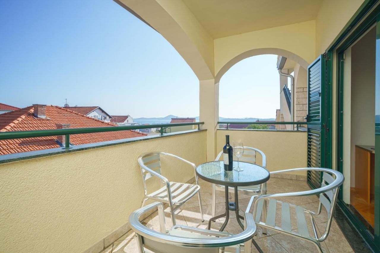 Villa David Vodice Exteriér fotografie